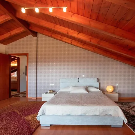 Casa de Férias Filerimos Hillside Pastida