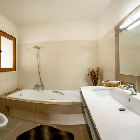 Filerimos Hillside * Pastida