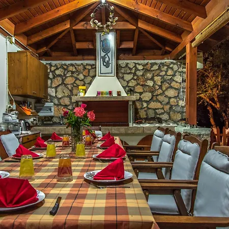 Filerimos Hillside Пастида