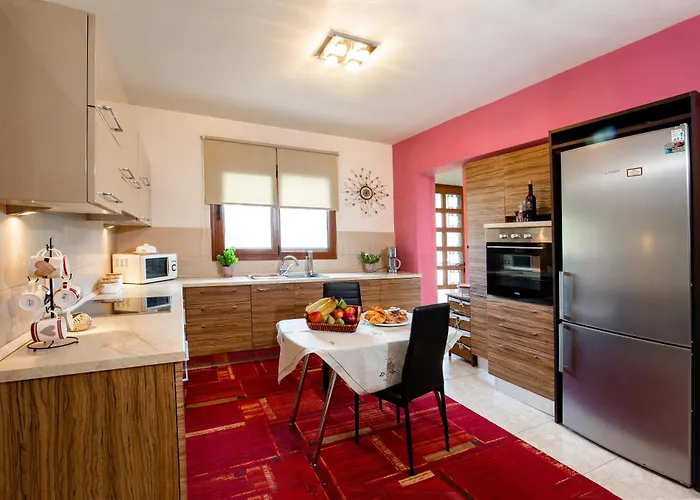 Filerimos Hillside Tatil Evi