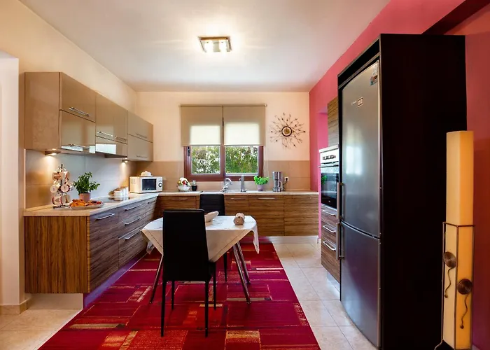 Filerimos Hillside Tatil Evi Pastida