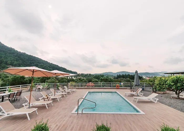 Filerimos Hillside Tatil Evi Pastida